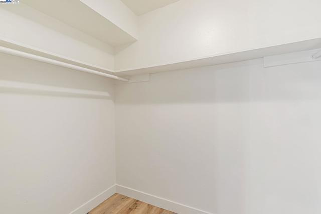 291 Tradewinds Dr, San Jose CA: https://media.crmls.org/mediaz/fb912387-d49c-47b9-b7d6-4b523f45888c.jpg