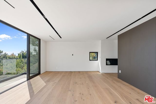 Drew Fenton | 2501 Banyan Drive Los Angeles CA | MLS: 7450499 Drew Fenton | 2501 Banyan Drive Los Angeles CA | MLS: 7450499