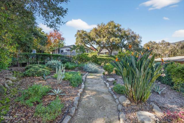 Detail Gallery Image 4 of 12 For 203 Foothill Rd, Ojai,  CA 93023 - 3 Beds | 2/1 Baths