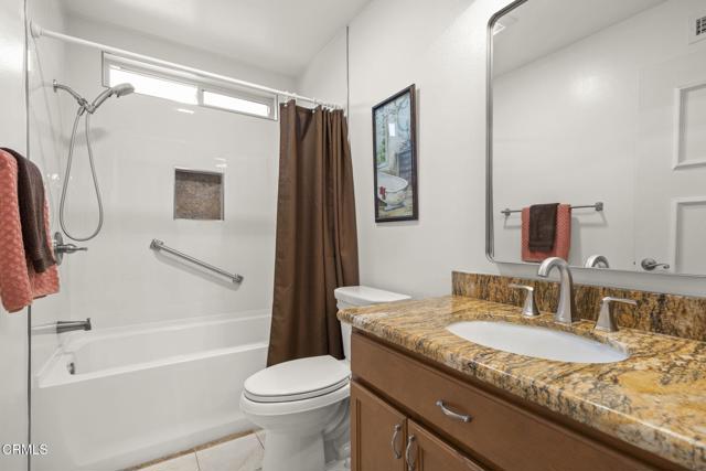 Image 21 of 42 For 44117 Village  44