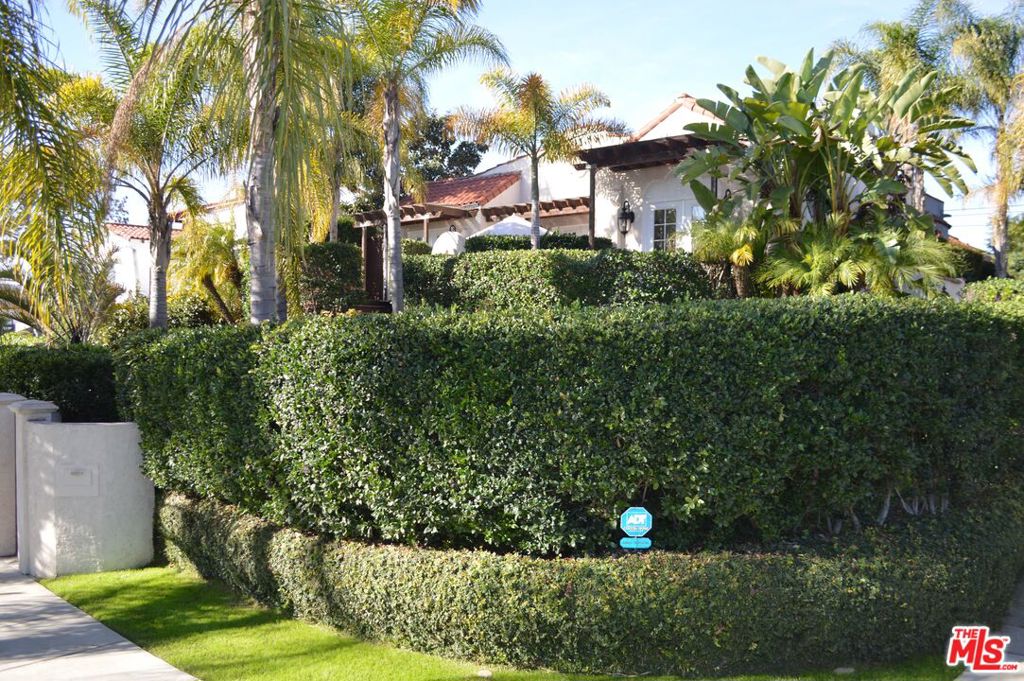 1203 S Rimpau Boulevard