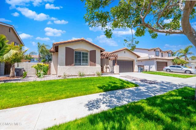 1633 Lola Way, Oxnard CA: https://media.crmls.org/mediaz/fb93c14d-516a-46fc-b924-1ba3cf1478c3.jpg
