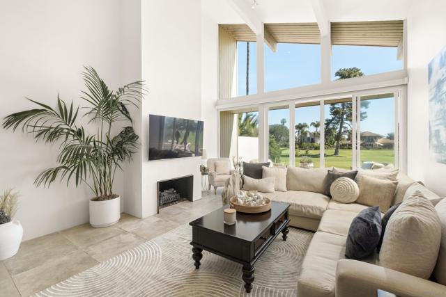 Image 12 of 33 For 119 Via Coronado