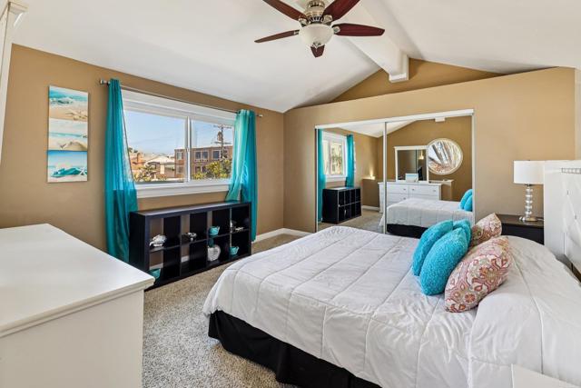 3843 Riviera Drive, San Diego CA: https://media.crmls.org/mediaz/fb96dfa3-dffa-4813-8d29-8dc1fed32fad.jpg