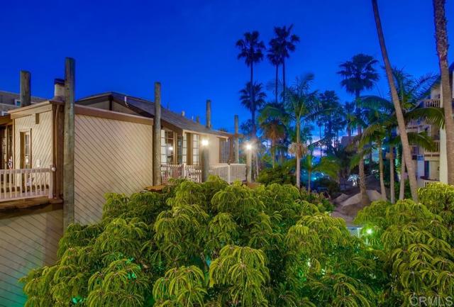 Image 14 of 61 For 999 Pacific Street G104