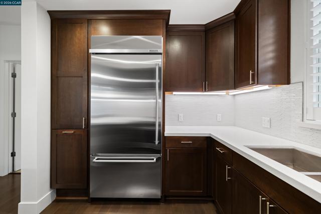 1000 Dewing Ave, Lafayette CA: https://media.crmls.org/mediaz/fb98453b-0f92-4b58-bc13-21f603e92778.jpg