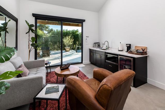 35715 Calle Nopal, Temecula CA: https://media.crmls.org/mediaz/fb989edb-5d03-49e0-a8b7-18308edd1bb5.jpg