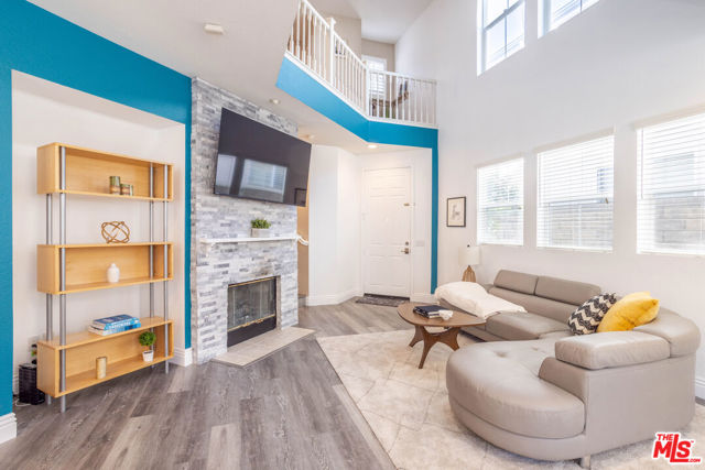 29266 Pilgrim Court, Valencia CA: https://media.crmls.org/mediaz/fb9a77df-8952-43f2-9c83-23a009bdf799.jpg