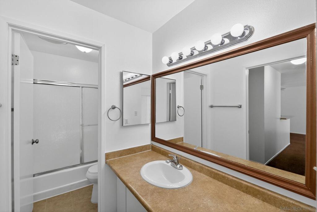 1621 Hotel Circle - photo 10
