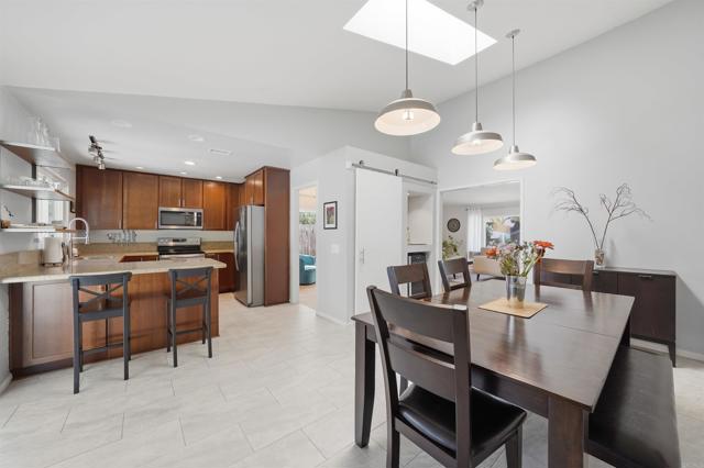 Detail Gallery Image 24 of 50 For 12627 Benavente Way, San Diego,  CA 92129 - 3 Beds | 2 Baths