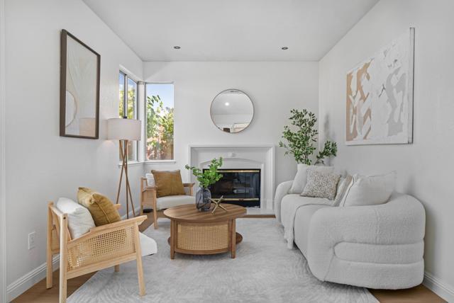 1274 Notting Hill Drive, San Jose CA: https://media.crmls.org/mediaz/fb9be056-0847-4fea-ac60-3e70c65f062c.jpg