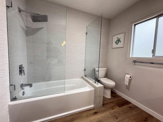 155 15Th Street, Del Mar CA: https://media.crmls.org/mediaz/fb9cb14b-7081-4b87-8e11-e335db8c5f9f.jpg