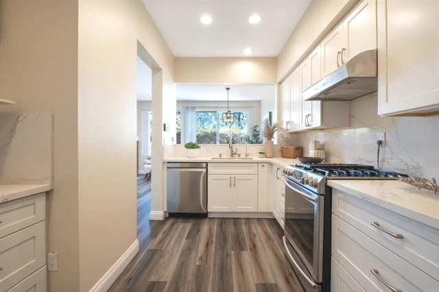 Image 9 of 33 For 13667 Tiverton Road