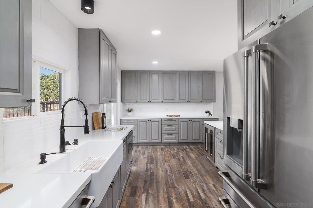 11489 Almazon St - photo 10