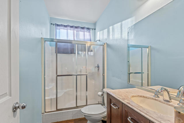 Image 42 of 50 For 25444 Delphinium Ave Avenue