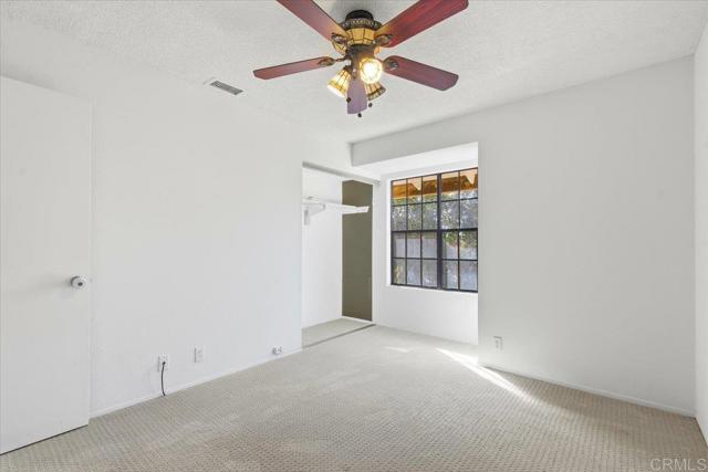 Detail Gallery Image 12 of 26 For 1651 S Juniper St #137,  Escondido,  CA 92025 - 3 Beds | 2/1 Baths