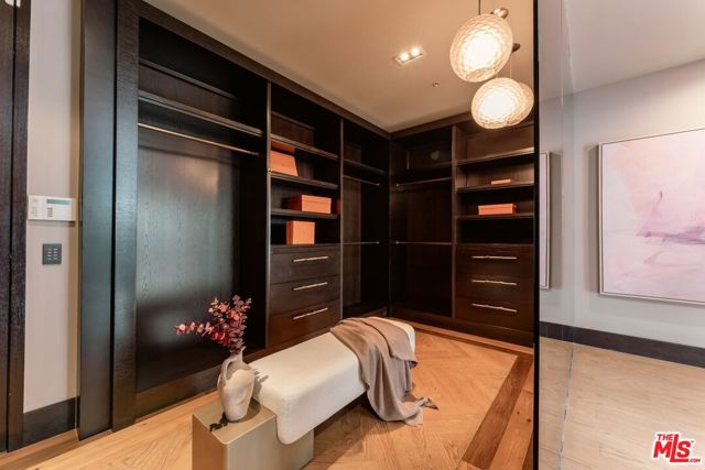 3 Bed Home for Sale in Los Angeles, California