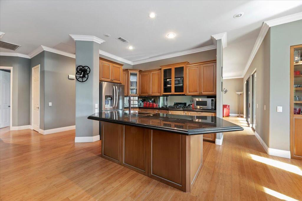 MLS #219140229DA image #21