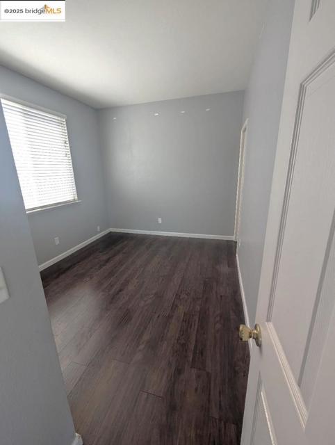4958 Bay View CIR, Stockton CA: https://media.crmls.org/mediaz/fba15b98-c131-42f6-9891-ad03117b2988.jpg