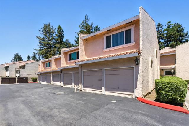 539 Giuffrida Avenue, San Jose CA: https://media.crmls.org/mediaz/fba1f274-3c58-4919-9986-52d08c65fccb.jpg