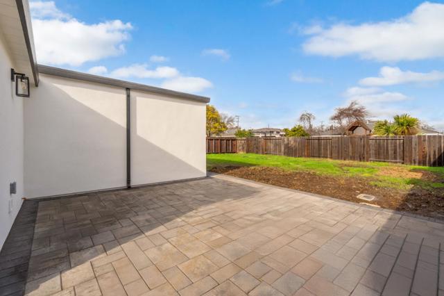 36578 Deborah Street, Newark CA: https://media.crmls.org/mediaz/fba332b8-180b-4519-b7c0-784481753b49.jpg