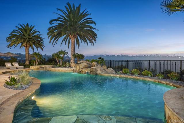 5015 Rancho Quinta Bend, San Diego CA: https://media.crmls.org/mediaz/fba3b49b-42b1-4720-b4de-9d643a6ce3f3.jpg