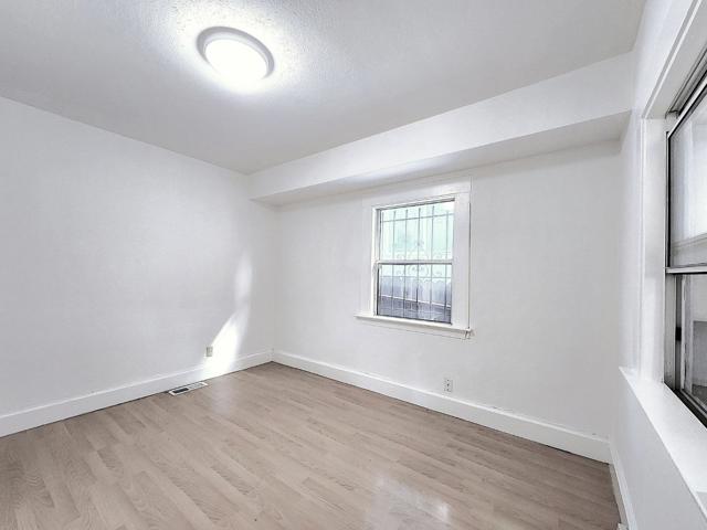 2645 23rd Avenue, Oakland CA: https://media.crmls.org/mediaz/fba4da3f-79db-41ed-96e9-a62f4a931250.jpg