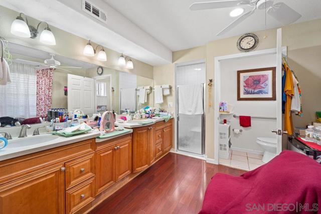 Image 12 of 30 For 6481 Viewpoint Drive