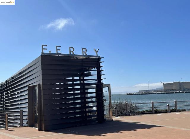 2714 Beach head way, Richmond CA: https://media.crmls.org/mediaz/fba70280-c3fb-44da-b913-7e25e0af2824.jpg