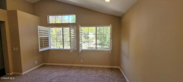 2669 Dorado Court, Thousand Oaks CA: https://media.crmls.org/mediaz/fba873af-4296-4016-b91b-fe096aa90913.jpg