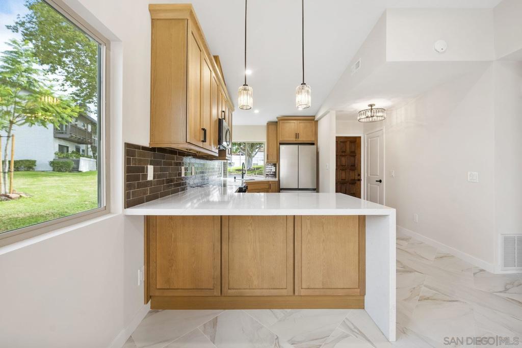 MLS #250036537SD image #9