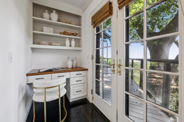 138 Bolivar Lane, Portola Valley CA: https://media.crmls.org/mediaz/fbabc040-5531-45e9-a9b5-12c87bb61d4f.jpg