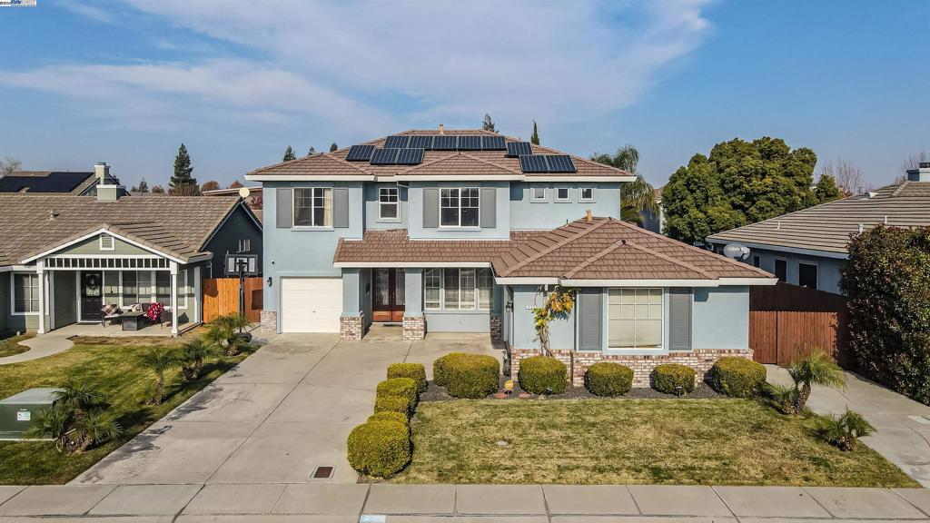 233 Osbourne Ct