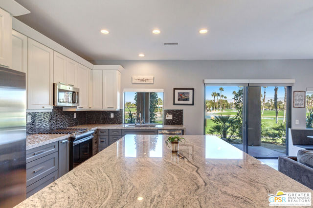 67612 Lagos Way, Cathedral City CA: https://media.crmls.org/mediaz/fbad7755-dc24-4496-9395-533b6ed26957.jpg