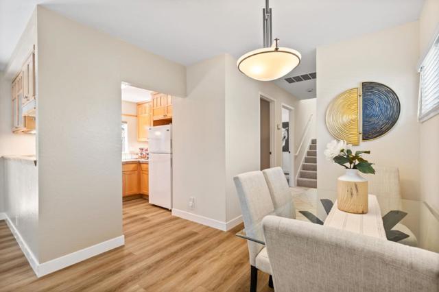 1993 Plymouth Street, Mountain View CA: https://media.crmls.org/mediaz/fbae31b5-a612-4fc6-b080-804e2fc22601.jpg