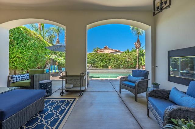 80680 Via Tranquila, La Quinta CA: https://media.crmls.org/mediaz/fbaf5da3-2d4e-4c41-8f50-9e56b277fad3.jpg