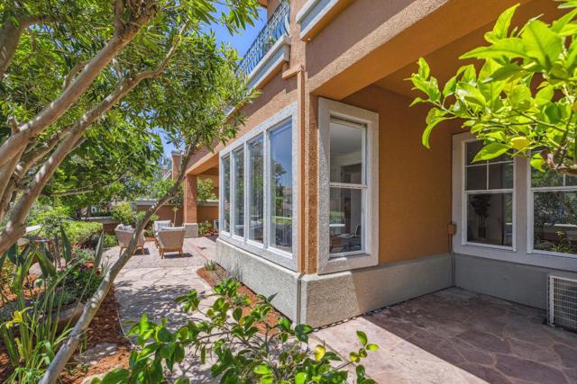 5365 SILVER KNOLL Court, San Jose CA: https://media.crmls.org/mediaz/fbb022f8-1dc2-4773-aeb7-ce808f840fbc.jpg