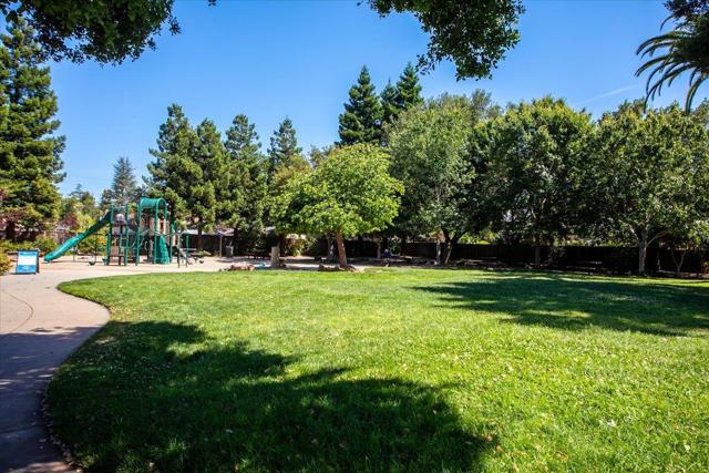 181 Centre Street, Mountain View CA: https://media.crmls.org/mediaz/fbb1635b-2692-4873-a038-b529de6f6fb2.jpg