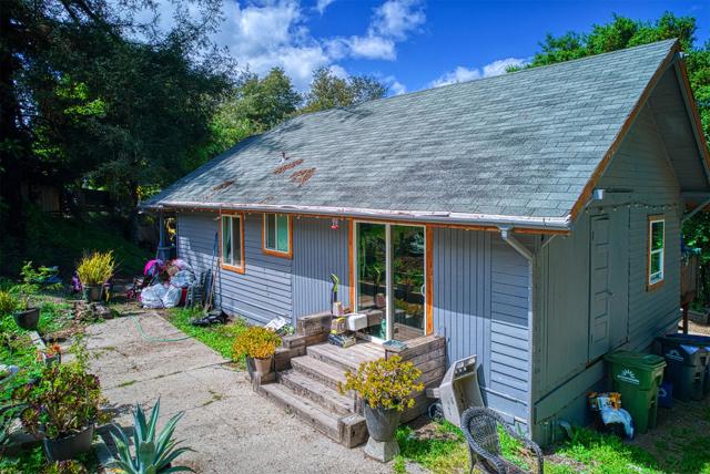 3535 Glen Canyon Road, Scotts Valley CA: https://media.crmls.org/mediaz/fbb1c2ae-b2b0-42c7-8a23-6be6c4ecd36b.jpg