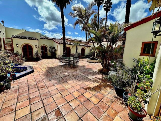 3928 La Cresta Way, Bonita CA: https://media.crmls.org/mediaz/fbb3ca92-3b7b-4d44-9a85-be788a33e98d.jpg