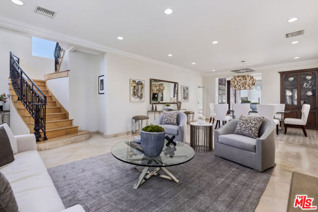1471 S Crest Drive, Los Angeles CA: https://media.crmls.org/mediaz/fbb3d2c6-0633-422a-9b03-ee8b7814cbfa.jpg