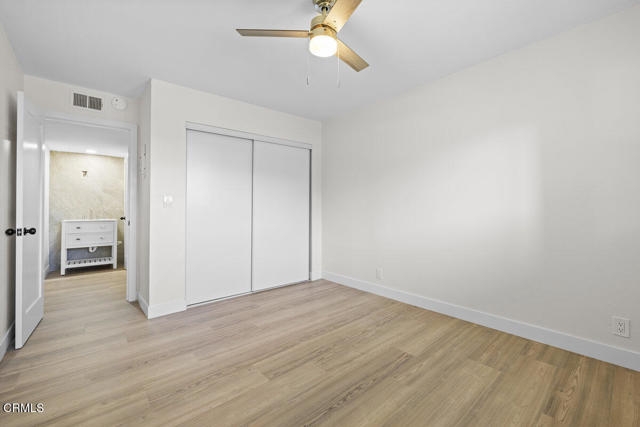 566 Ebbtide Circle, Port Hueneme CA: https://media.crmls.org/mediaz/fbb3dbbf-1db1-4711-8192-49500df85345.jpg