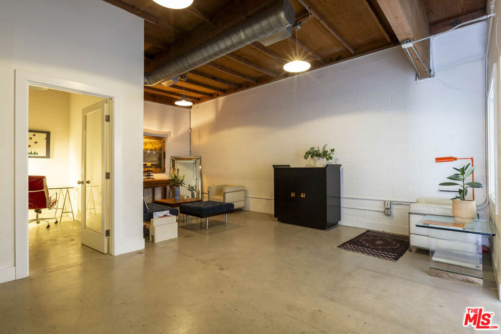 MLS #25559177 image #6
