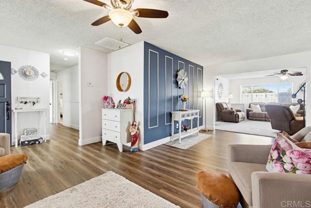 Detail Gallery Image 5 of 23 For 1634 Doncarol Ave, El Cajon,  CA 92019 - 3 Beds | 2 Baths