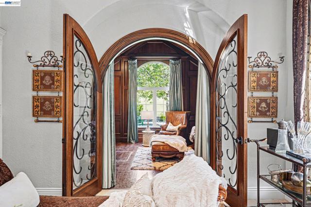 4275 QUAIL RUN PL, Danville CA: https://media.crmls.org/mediaz/fbb6fb6d-43c1-4bcc-bd06-a40892f34380.jpg