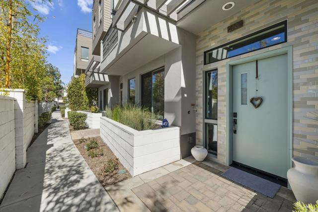 Detail Gallery Image 33 of 57 For 2563 State St, Carlsbad,  CA 92008 - 2 Beds | 2/2 Baths