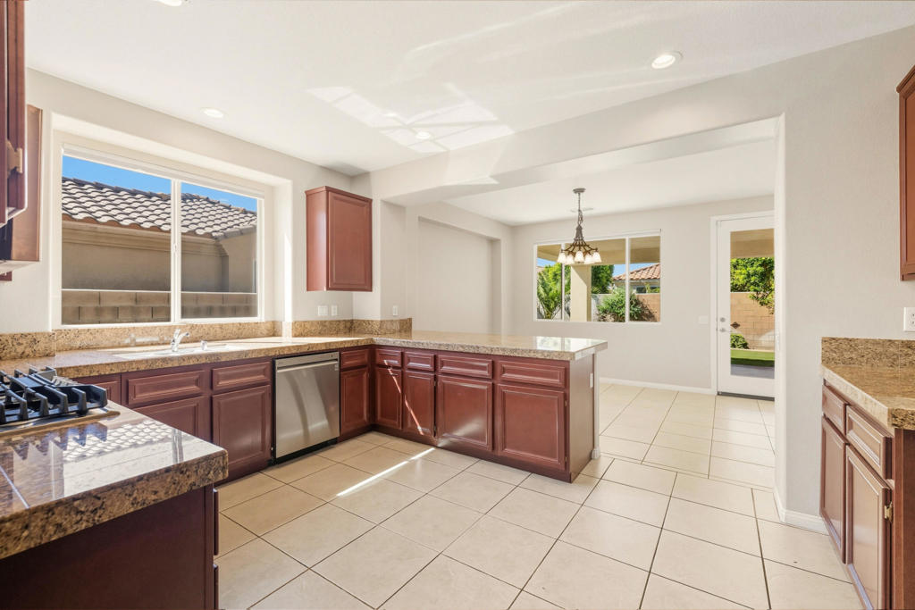 MLS #219136471DA image #12