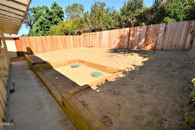 2009 Buena Vista Drive, Camarillo CA: https://media.crmls.org/mediaz/fbb756da-ca61-41da-abb2-332ec46047a7.jpg