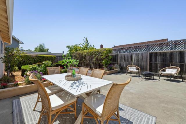 752 Matsonia Drive, Foster City CA: https://media.crmls.org/mediaz/fbb75a7c-3efa-44d6-bf53-3c2d2d605ce2.jpg