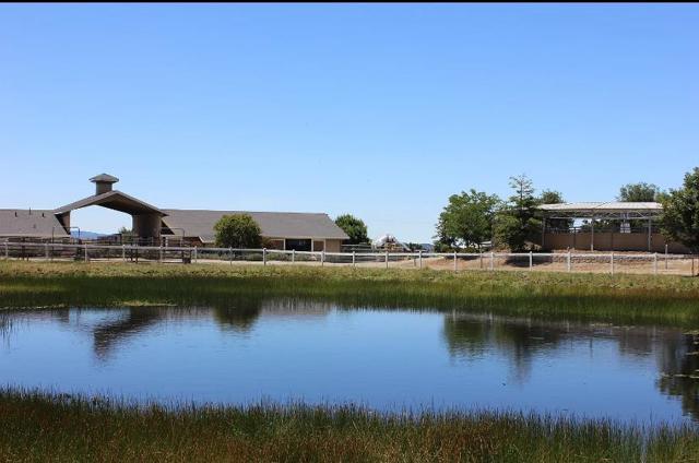 350 San Benancio Road, Salinas CA: https://media.crmls.org/mediaz/fbb79512-1905-4ec4-aa37-cbb36870d8ca.jpg